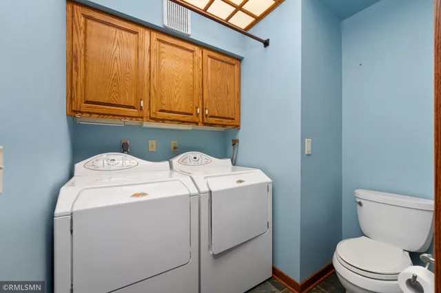 $325,000 | 271 West Hudson Street, Mondovi, WI 54755