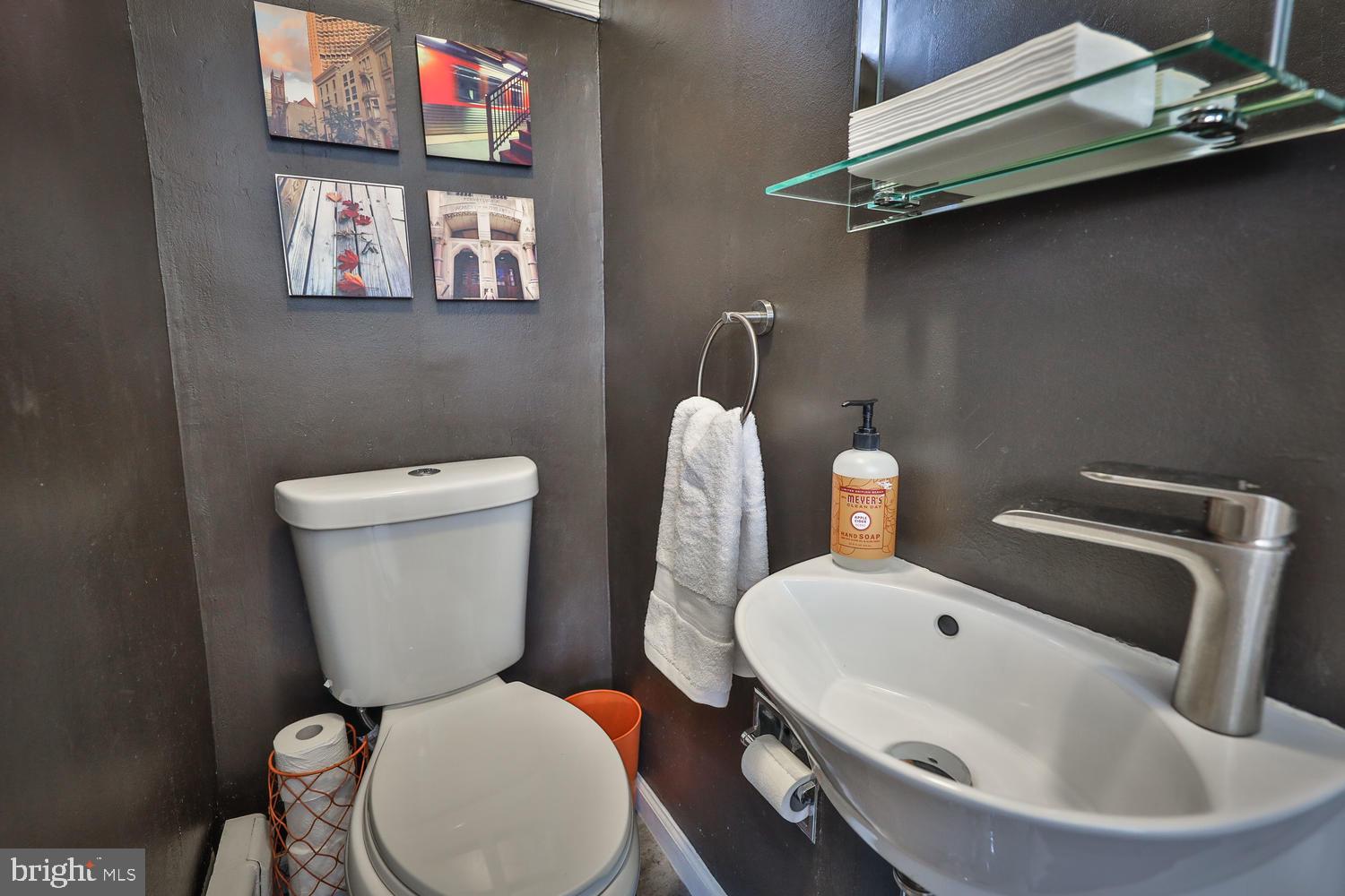 1033 West Ritner Street Philadelphia, PA 19148 - Photo 13 of 29 Gallery Image 13