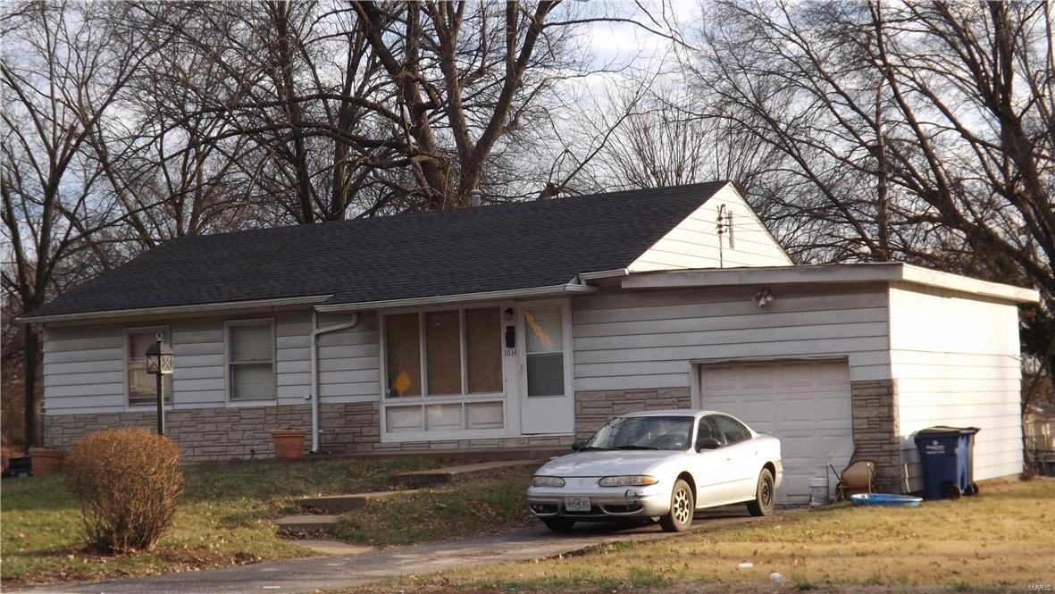 1634 Chambers Road St. Louis, MO 63136 - Photo 1 of 1 Gallery Image 1