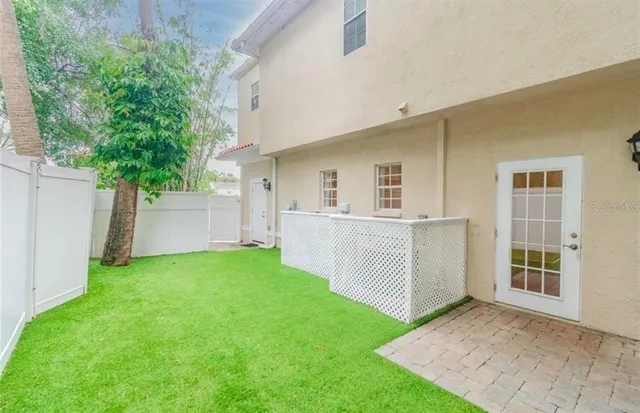 $3,750 | 131 South Arrawana Avenue, Tampa, FL 33609