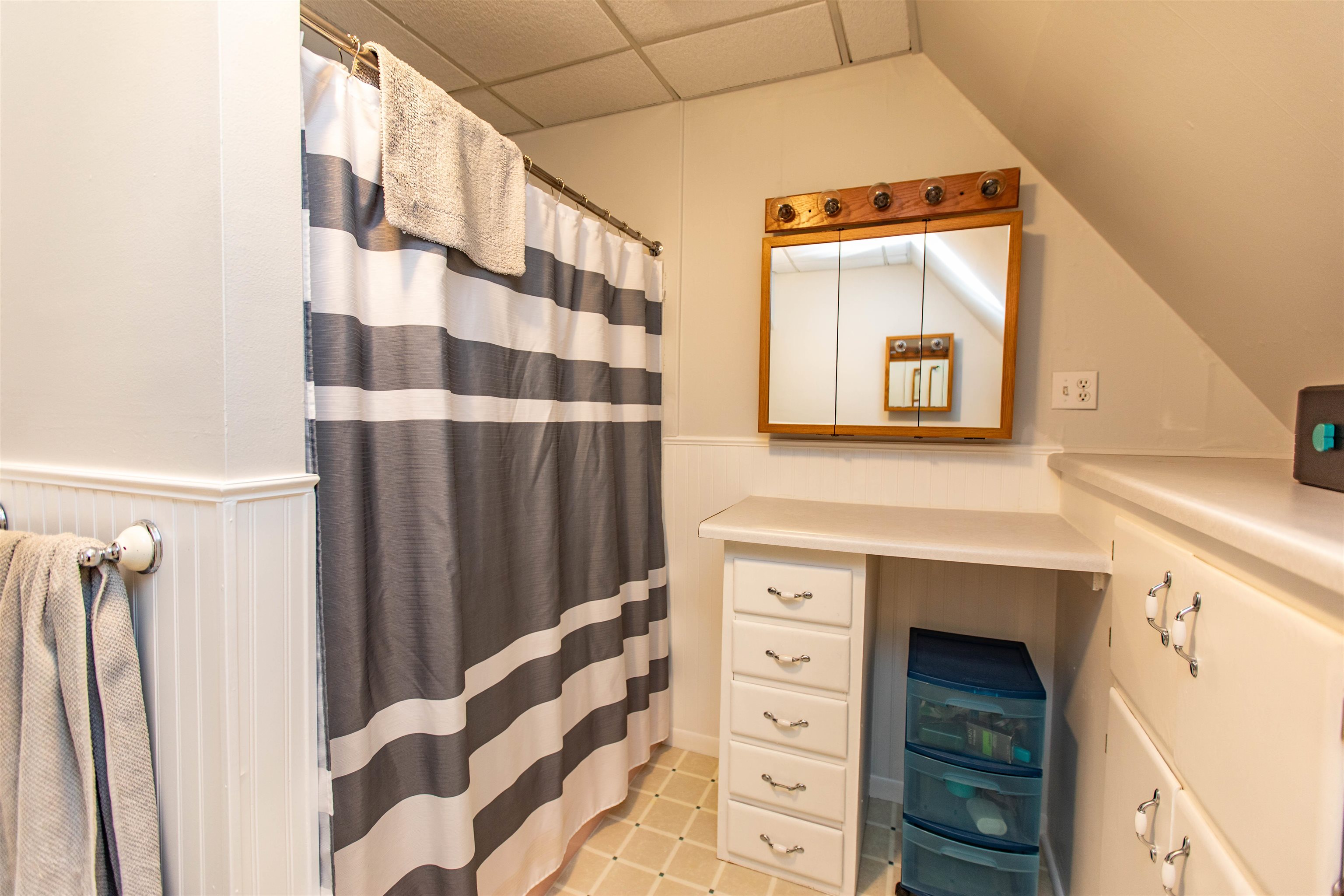 705 Fountain Street Mineral Point, WI 53565 - Photo 17 of 42