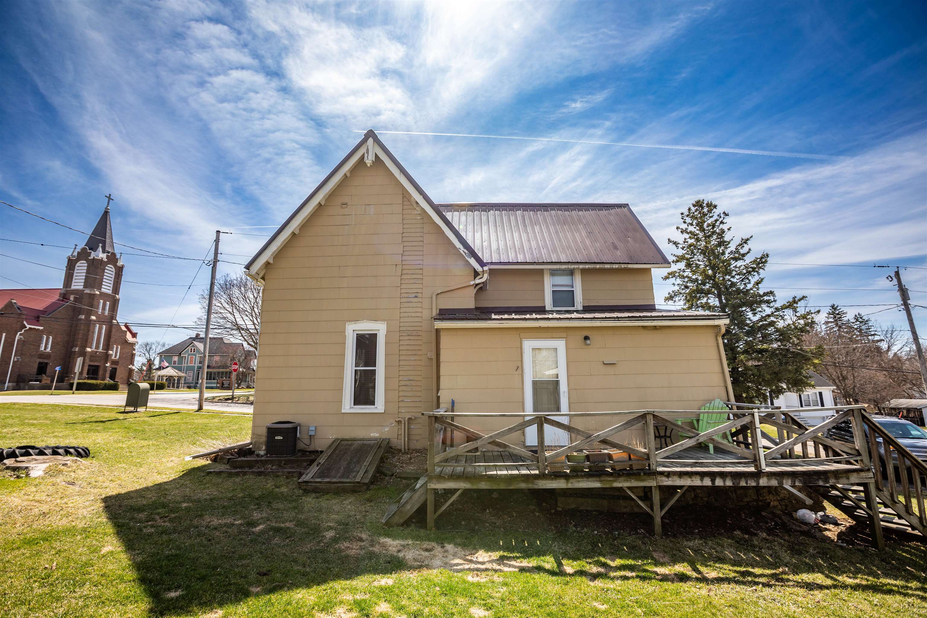 705 Fountain Street Mineral Point, WI 53565 - Photo 6 of 42