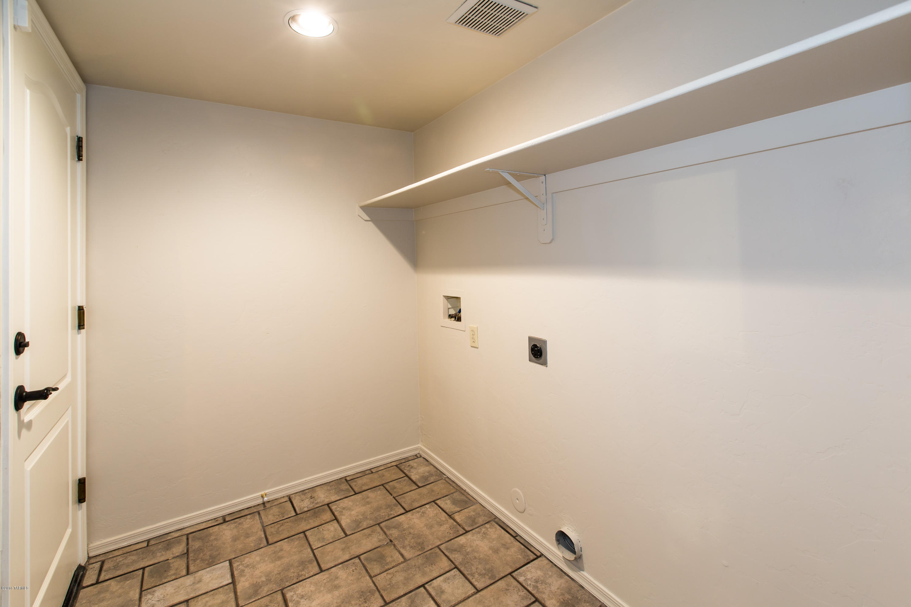 11288 North Sawtooth Road Oro Valley, AZ 85737 - Photo 23 of 27