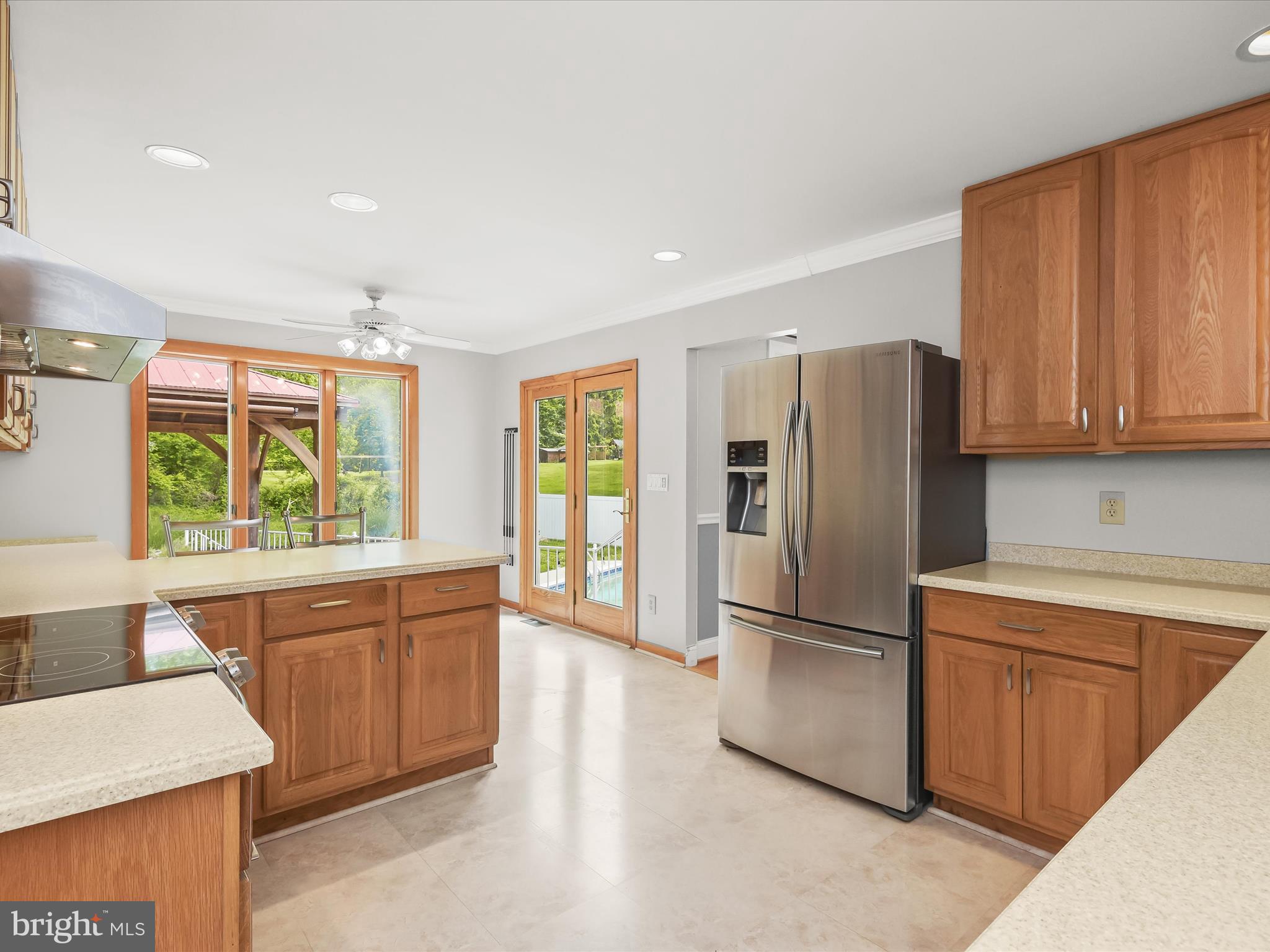 10006 Fox Den Road Ellicott City, MD 21042 - Photo 3 of 42 Spacious, eat-in kitchen