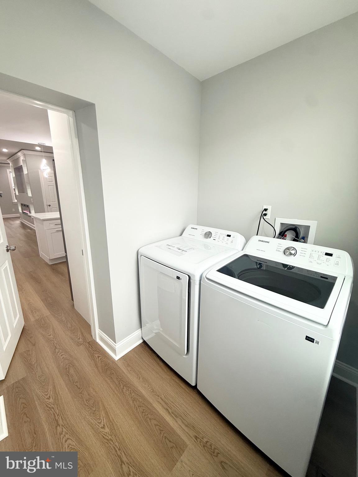 355 East Loudon Street Philadelphia, PA 19120 - Photo 13 of 30 a utility room with dryer and washer