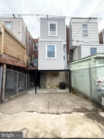 a house view with a outdoor space
