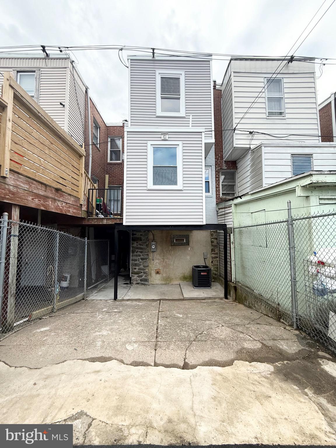355 East Loudon Street Philadelphia, PA 19120 - Photo 15 of 30 a house view with a outdoor space