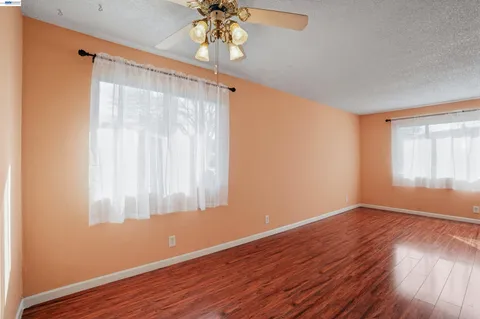 $315,000 | 1040 Mohr Lane, Unit A, Concord, CA 94518