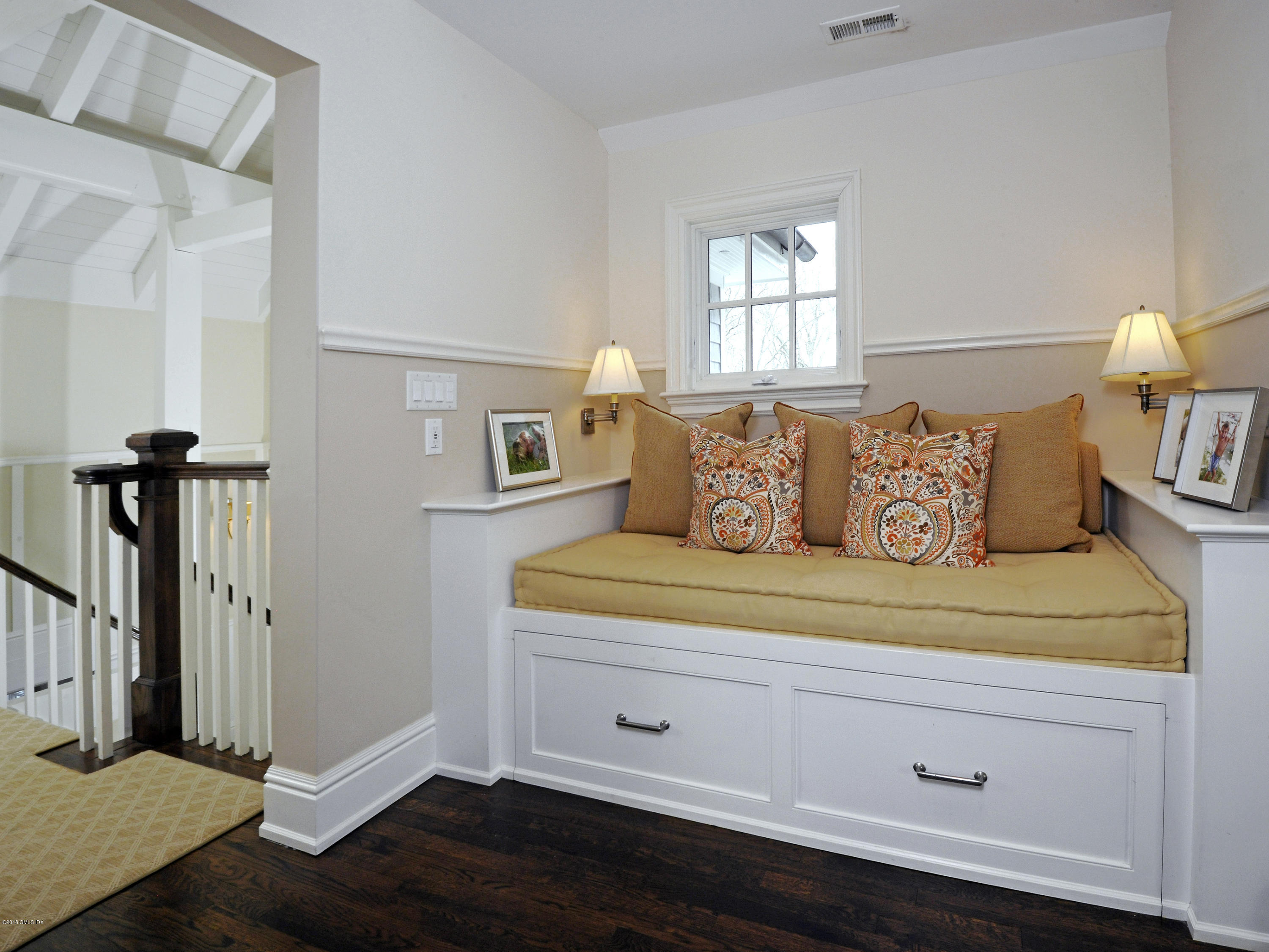 12 Ledge Road Old Greenwich, CT 06870 - Photo 18 of 34 a view of entryway with wooden floor