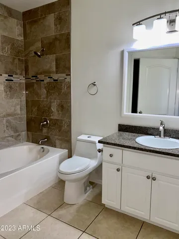 $1,950 | 1701 East Colter Street, Unit 415, Phoenix, AZ 85016