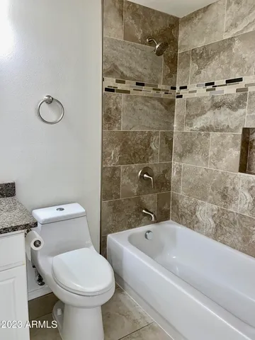 $1,950 | 1701 East Colter Street, Unit 415, Phoenix, AZ 85016
