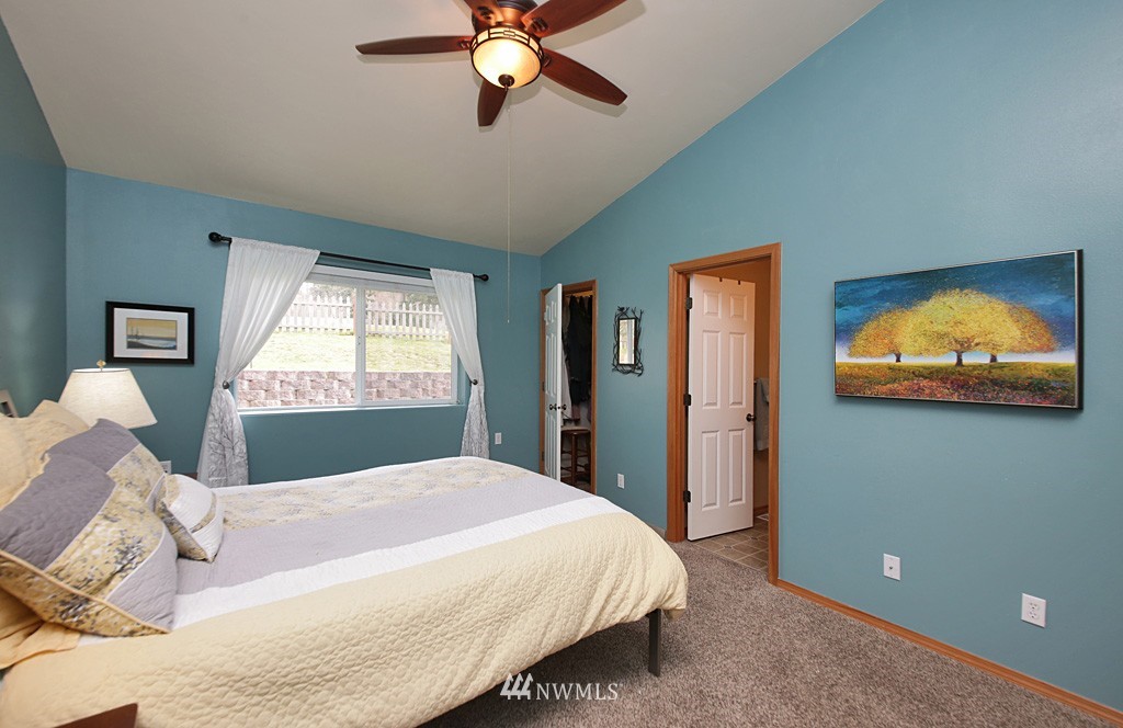 4903 Reindeer Road Freeland, WA 98249 - Photo 12 of 25 Gallery Image 12