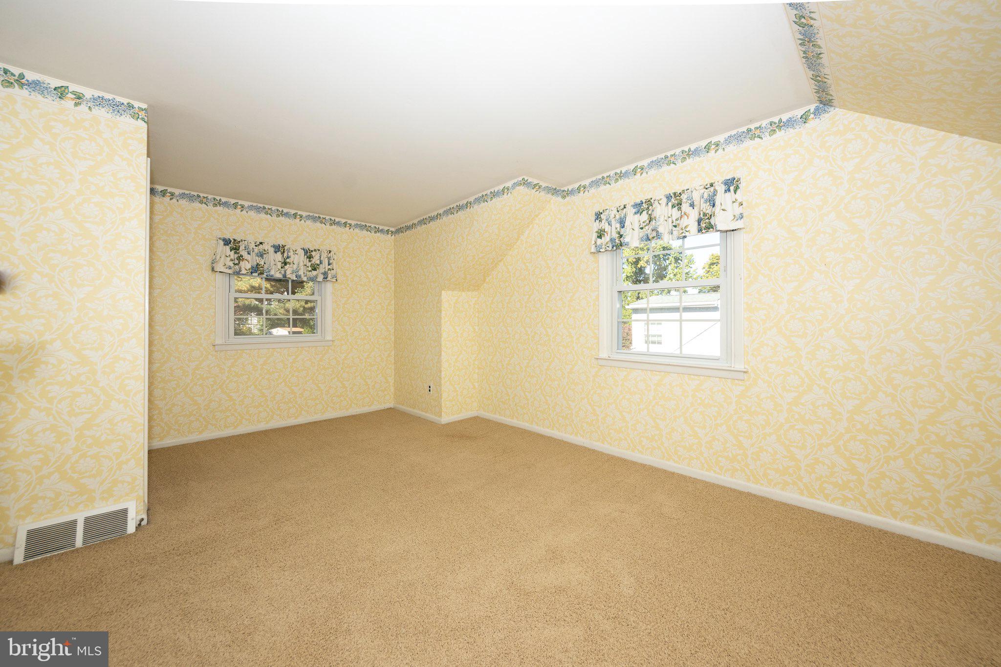 116 Bender Road Hatboro, PA 19040 - Photo 21 of 36 4th Bedroom on 2nd floor