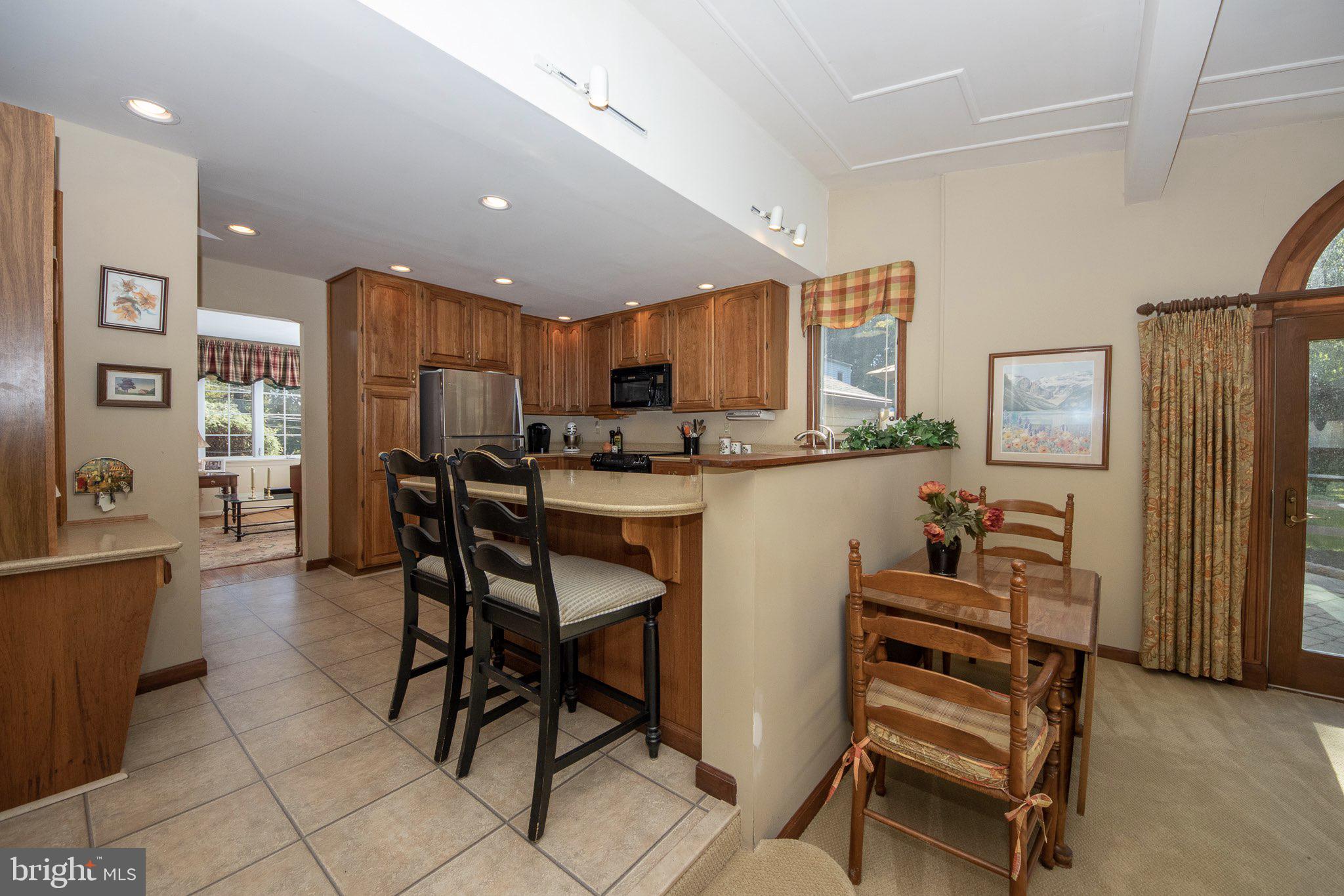 116 Bender Road Hatboro, PA 19040 - Photo 5 of 36 Kitchen opens to Family Room