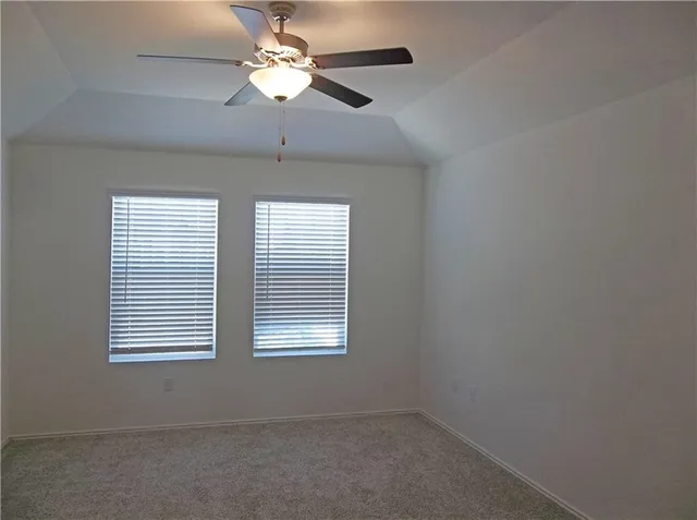 $1,800 | 15209 Spruce Frost Cove, Del Valle, TX 78617