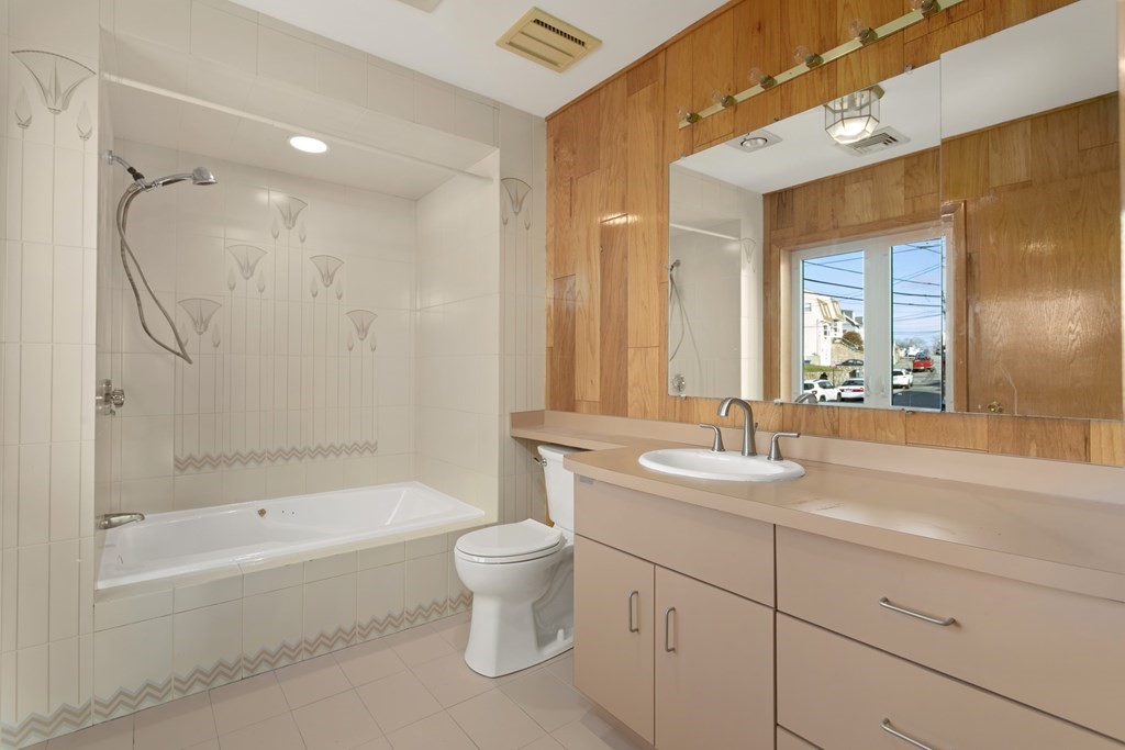 70 Ridge Road Revere, MA 02151 - Photo 22 of 41 Gallery Image 22