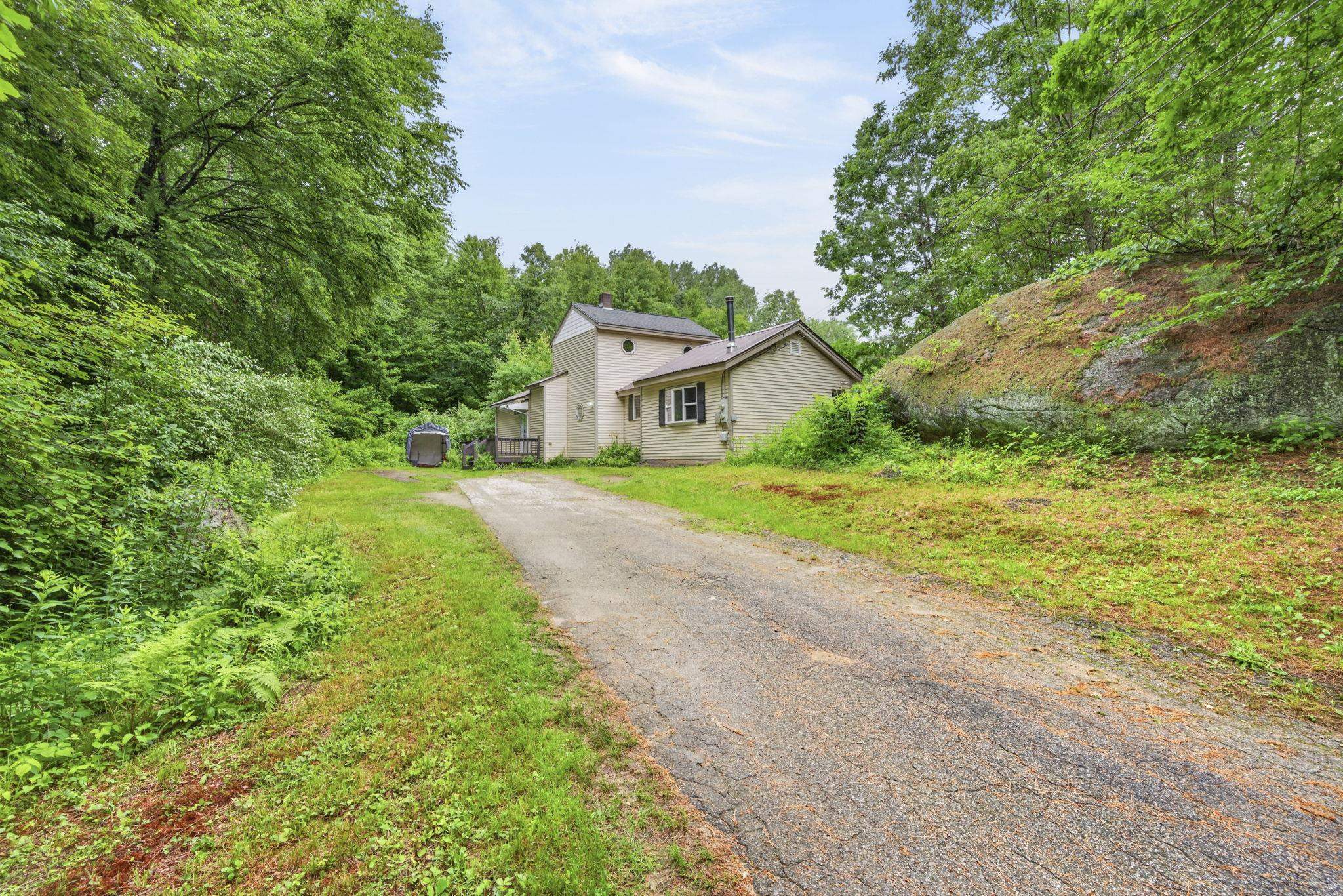 200 Bacon Road Henniker, NH 03242 - Photo 2 of 29