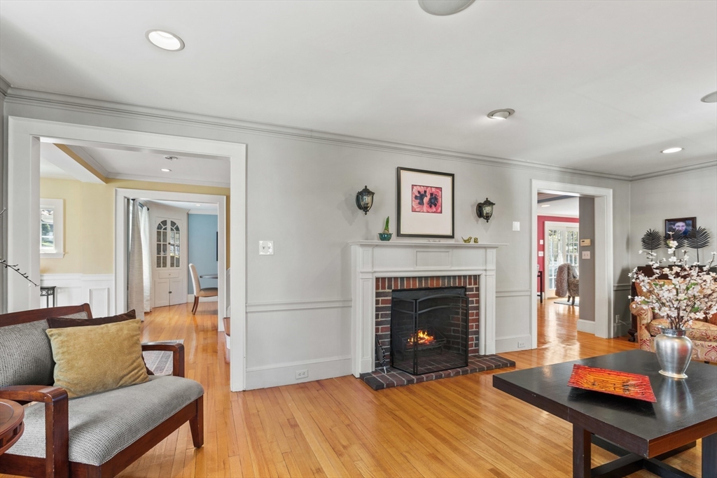 20 Seneca Road Winchester, MA 01890 - Photo 5 of 40 Gallery Image 5