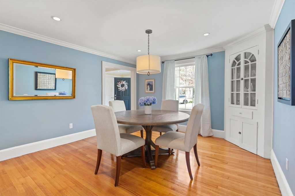 20 Seneca Road Winchester, MA 01890 - Photo 9 of 40 Gallery Image 9