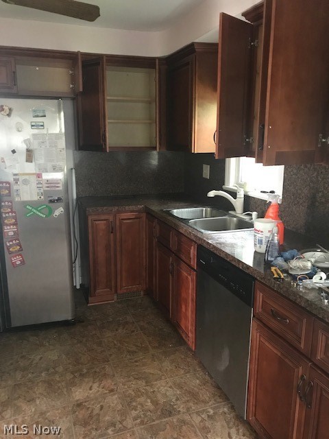 3825 Bendemeer Road Cleveland Heights, OH 44118 - Photo 7 of 14