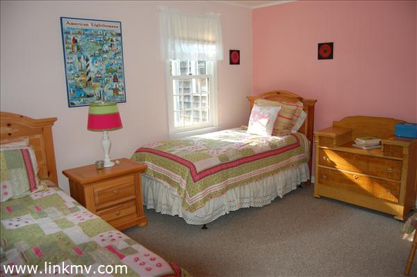 21 Meadow View Road Oak Bluffs, MA 02557 - Photo 35 of 41 Bedroom 4