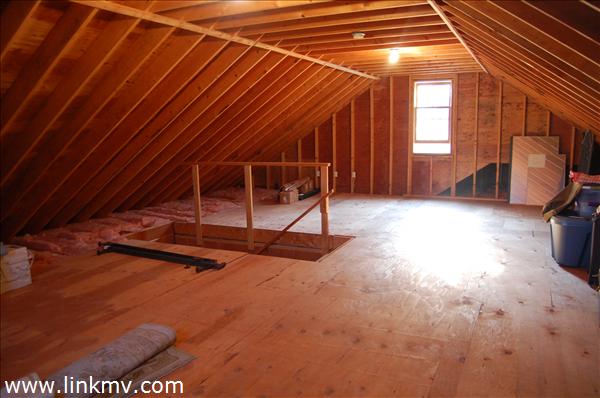 21 Meadow View Road Oak Bluffs, MA 02557 - Photo 36 of 41 Attic