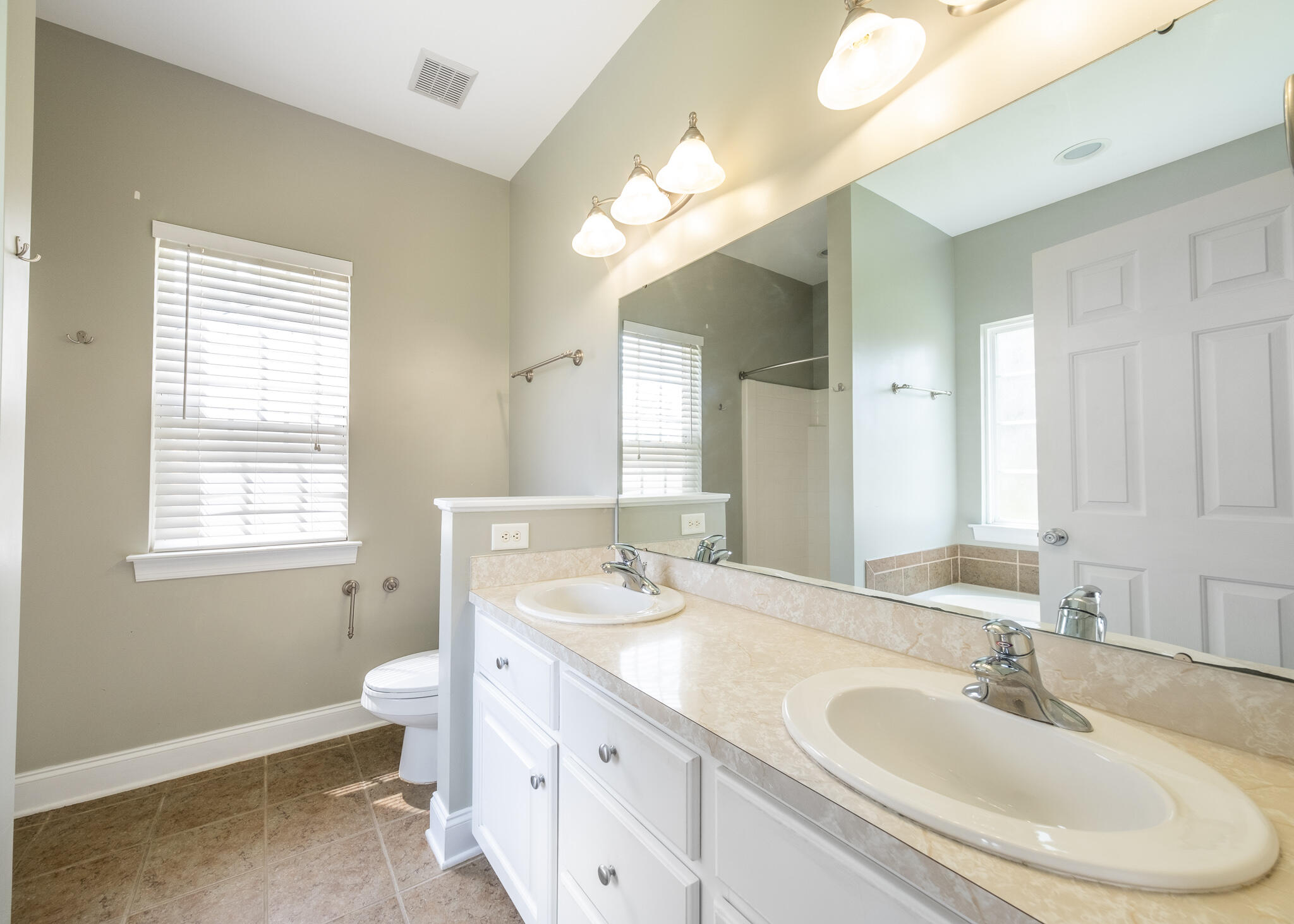 7812 Spring Creek Road North Charleston, SC 29418 - Photo 13 of 25 Jason Shamis - Pic 13