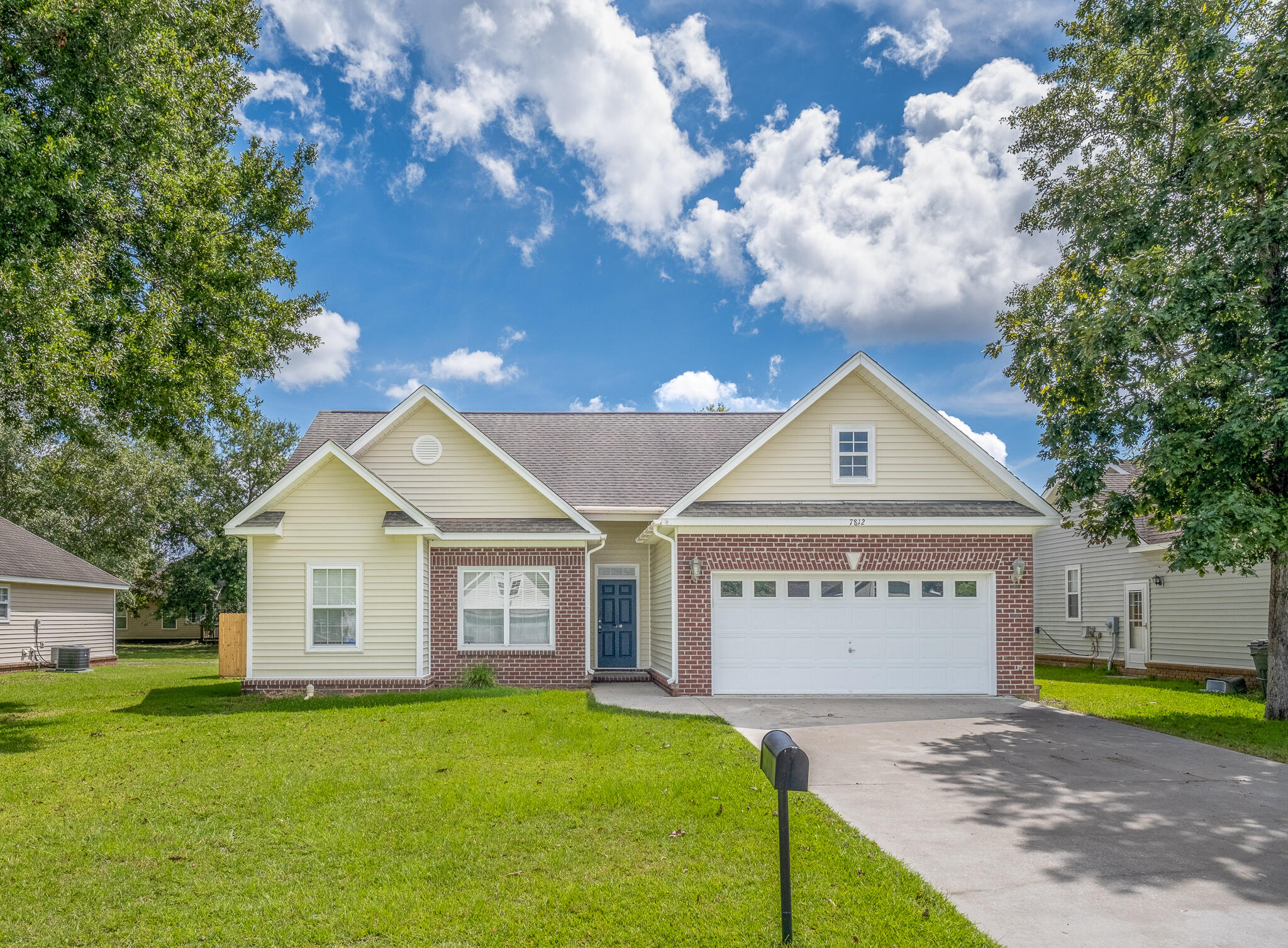 7812 Spring Creek Road North Charleston, SC 29418 - Photo 3 of 25 Jason Shamis - Pic 3