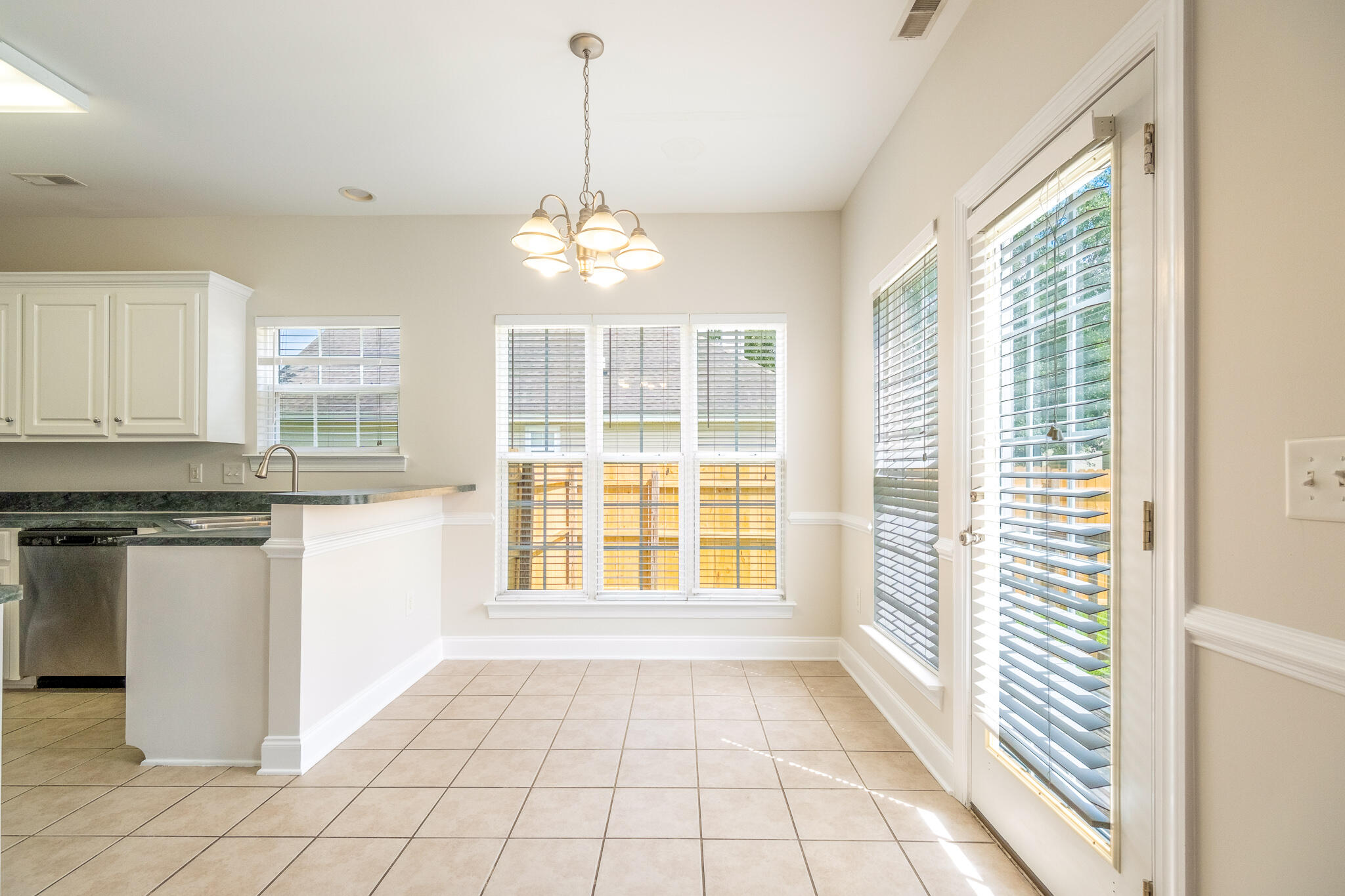7812 Spring Creek Road North Charleston, SC 29418 - Photo 9 of 25 Jason Shamis - Pic 9