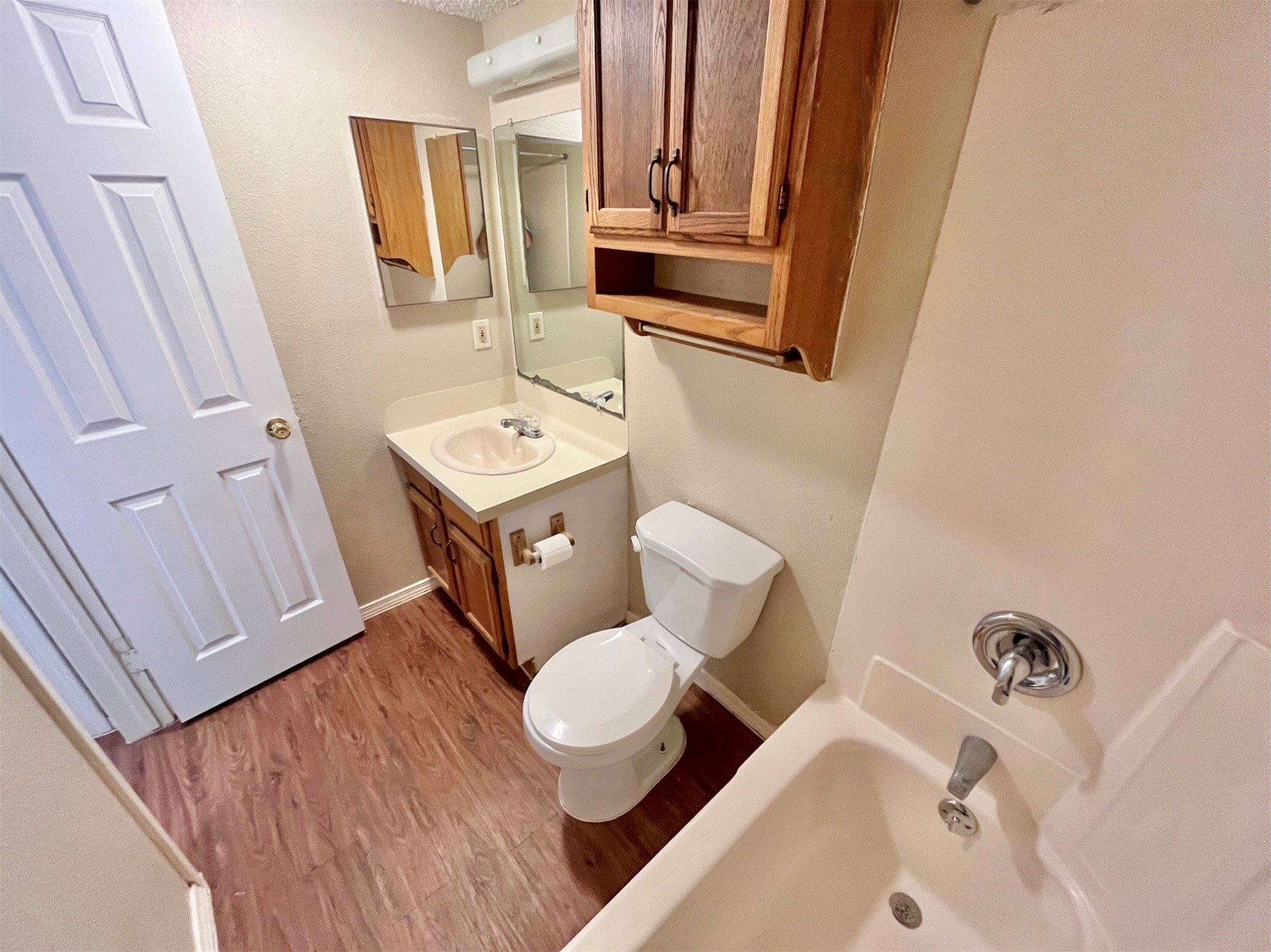 112 Hillside Cove, Unit B Elgin, TX 78621 - Photo 12 of 19 Gallery Image 12