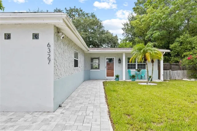 $3,175 | 6327 South Renellie Court, Tampa, FL 33616