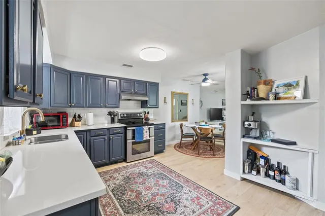 $3,175 | 6327 South Renellie Court, Tampa, FL 33616