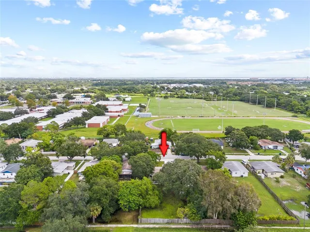 $3,175 | 6327 South Renellie Court, Tampa, FL 33616