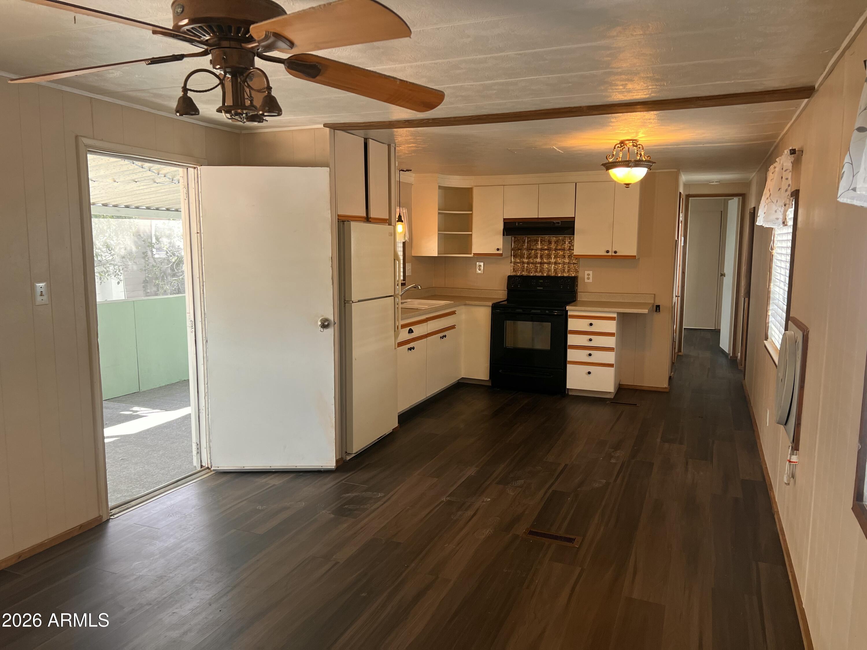 903 East Granite Dells Road, Unit 10 Payson, AZ 85541 - Photo 12 of 31 20260210_175955614_iOS