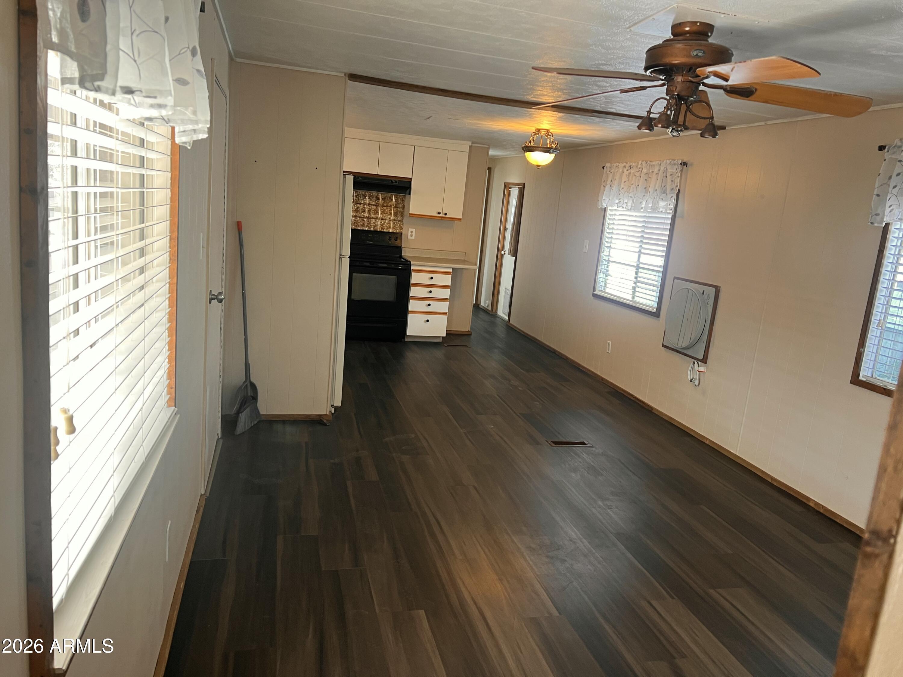 903 East Granite Dells Road, Unit 10 Payson, AZ 85541 - Photo 18 of 31 20260210_180109511_iOS