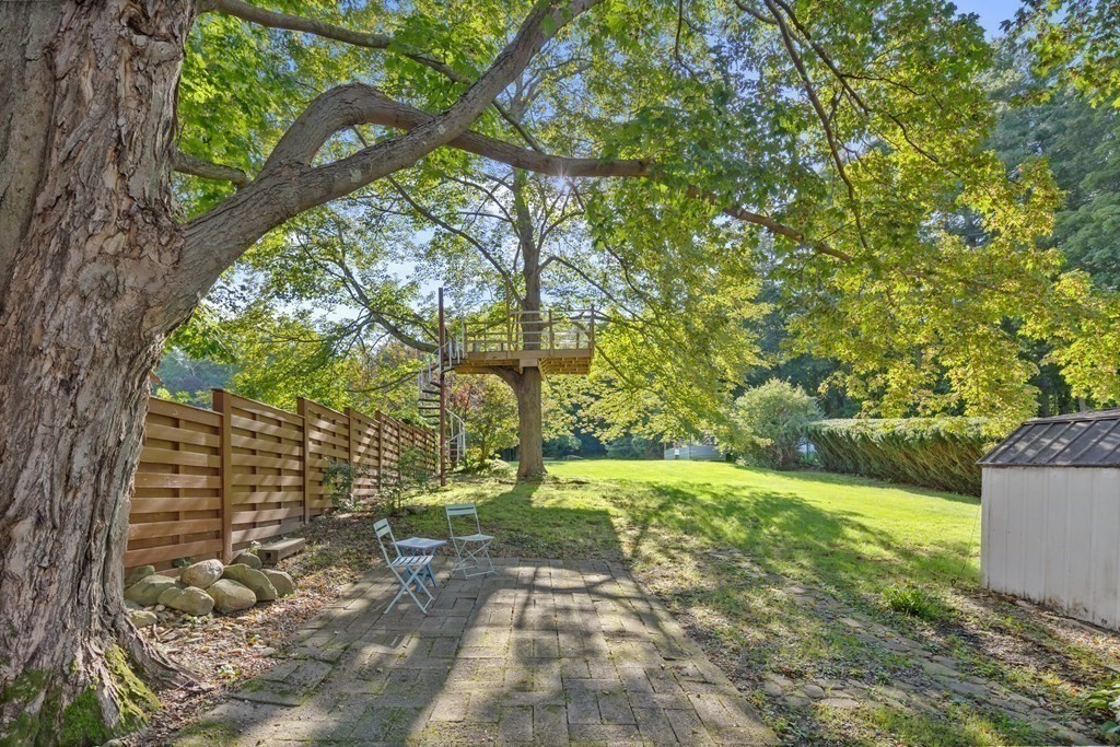 54 Whitehall Road Amesbury, MA 01913 - Photo 29 of 42 Gallery Image 29