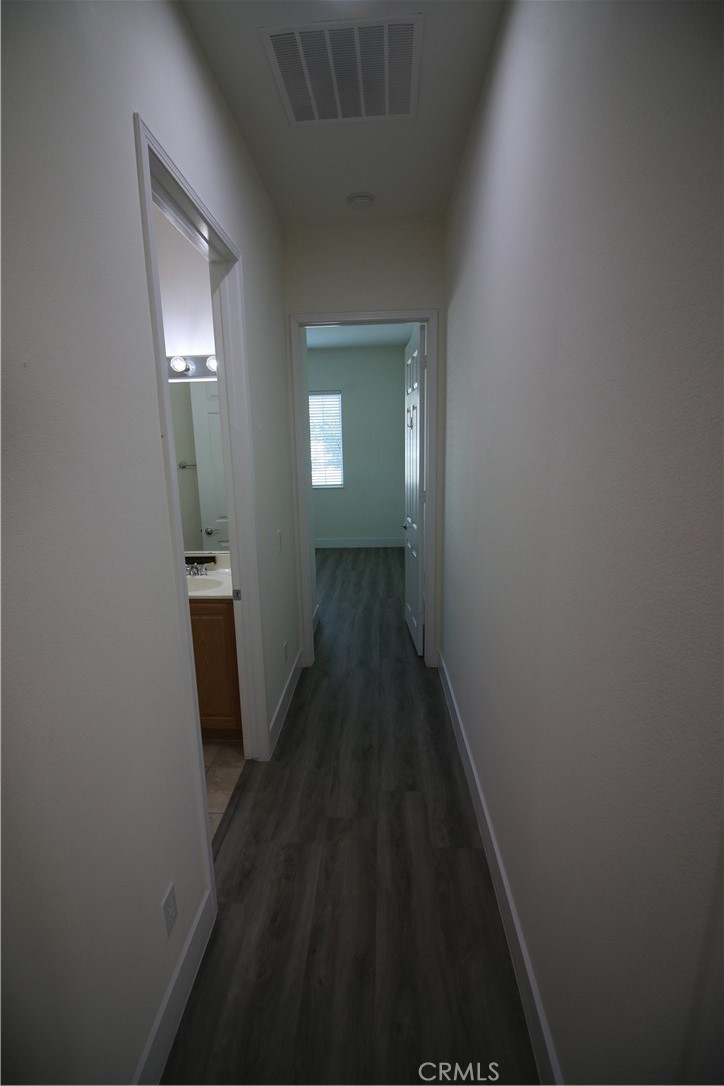 805 Annandale Road Beaumont, CA 92223 - Photo 25 of 39 wooden floor in a gallery