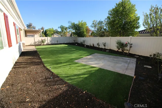 a view of an outdoor space