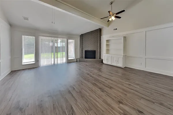 $2,145 | 2026 Willow Point Drive, Houston, TX 77339