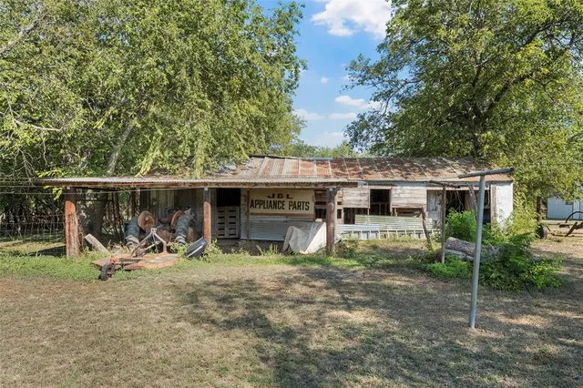 a view of a house with patio