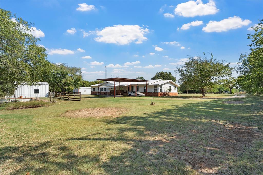 12145 Tree Lake Drive Waco, TX 76708 - Photo 38 of 40 a childrens park with lots of traffic signal lights
