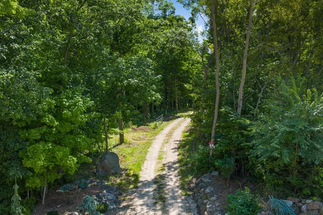 $849,900 | 3811 County Highway, Slinger, WI 53086