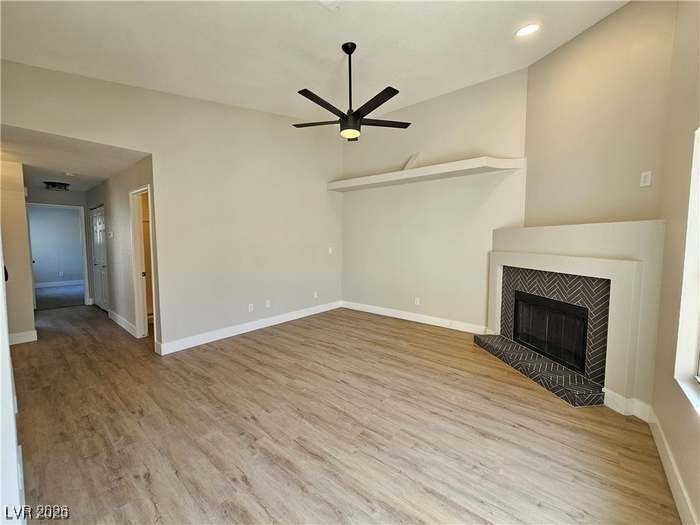 6250 West Flamingo Road, Unit 39 Las Vegas, NV 89103 - Photo 3 of 9