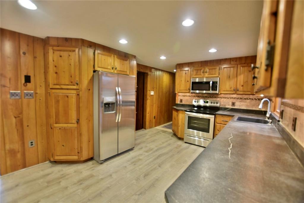 2916 Darlington Road Beaver Falls, PA 15010 - Photo 4 of 17 Gallery Image 4