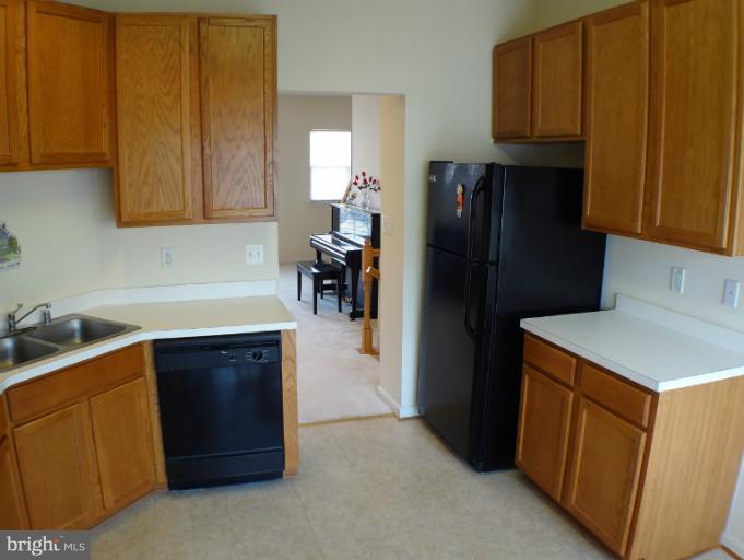 8320 Green Grass Road Laurel, MD 20724 - Photo 12 of 22 Kitchen #2