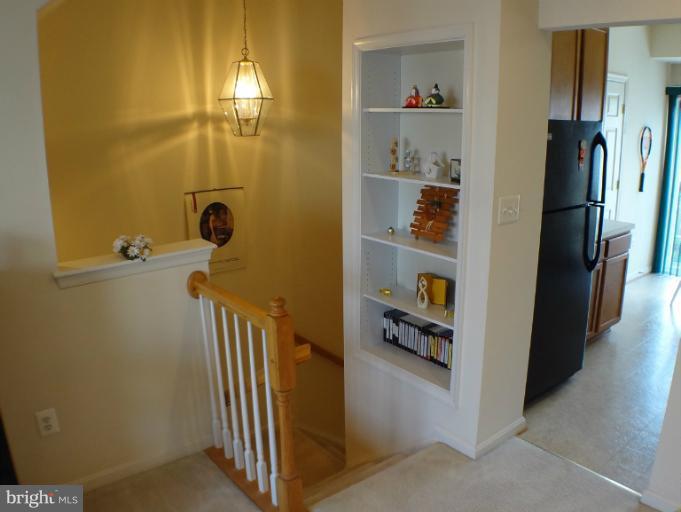 8320 Green Grass Road Laurel, MD 20724 - Photo 19 of 22 Bookcase