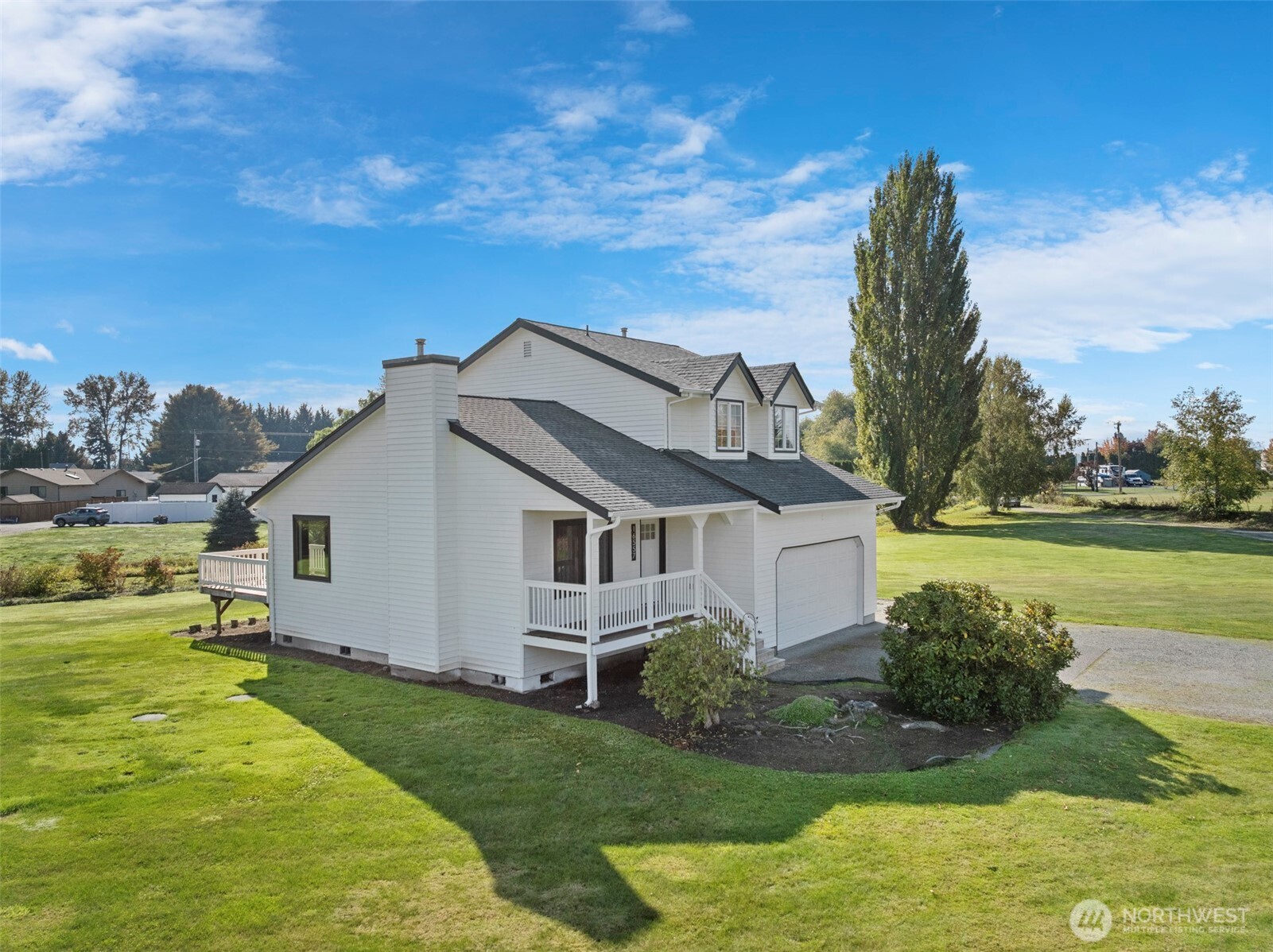 16557 Ovenell Road Mount Vernon, WA 98273 - Photo 3 of 37 Gallery Image 3
