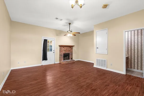 $1,500 | 9913 Dagger Point Lane, Shreveport, LA 71115