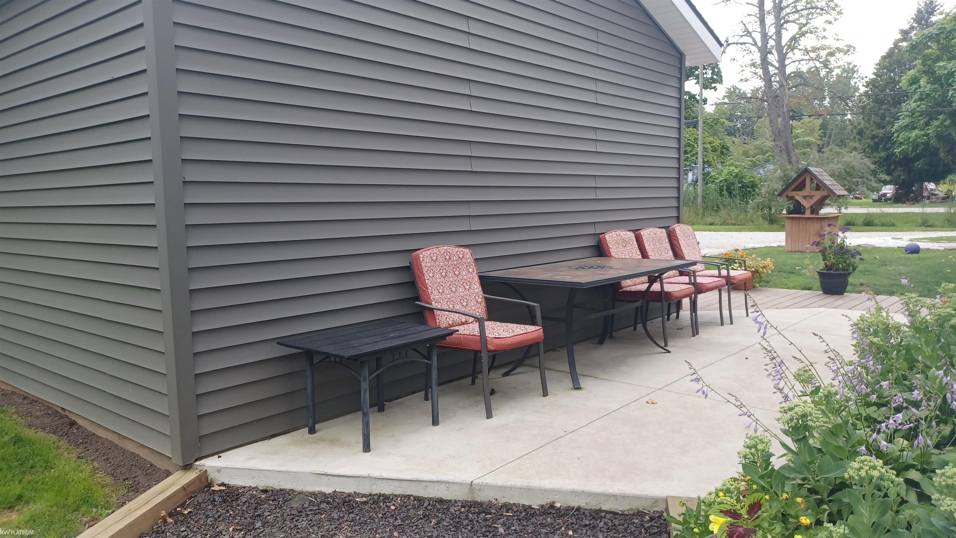 8556 Morris Road Goodells, MI 48027 - Photo 13 of 33 50120278-14.JPG