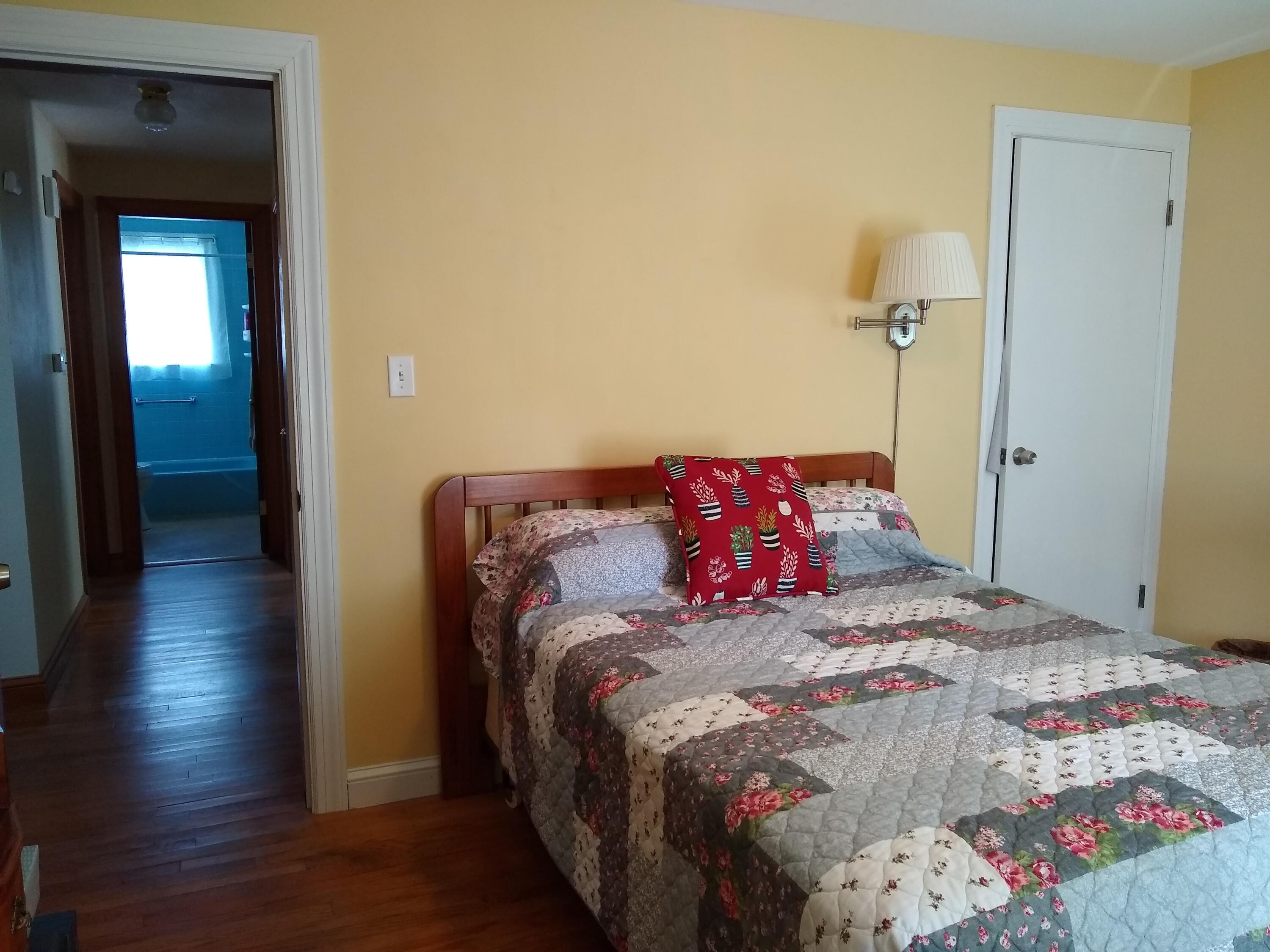 28 Skylark Road Portland, ME 04103 - Photo 18 of 40 Downstairs bedroom